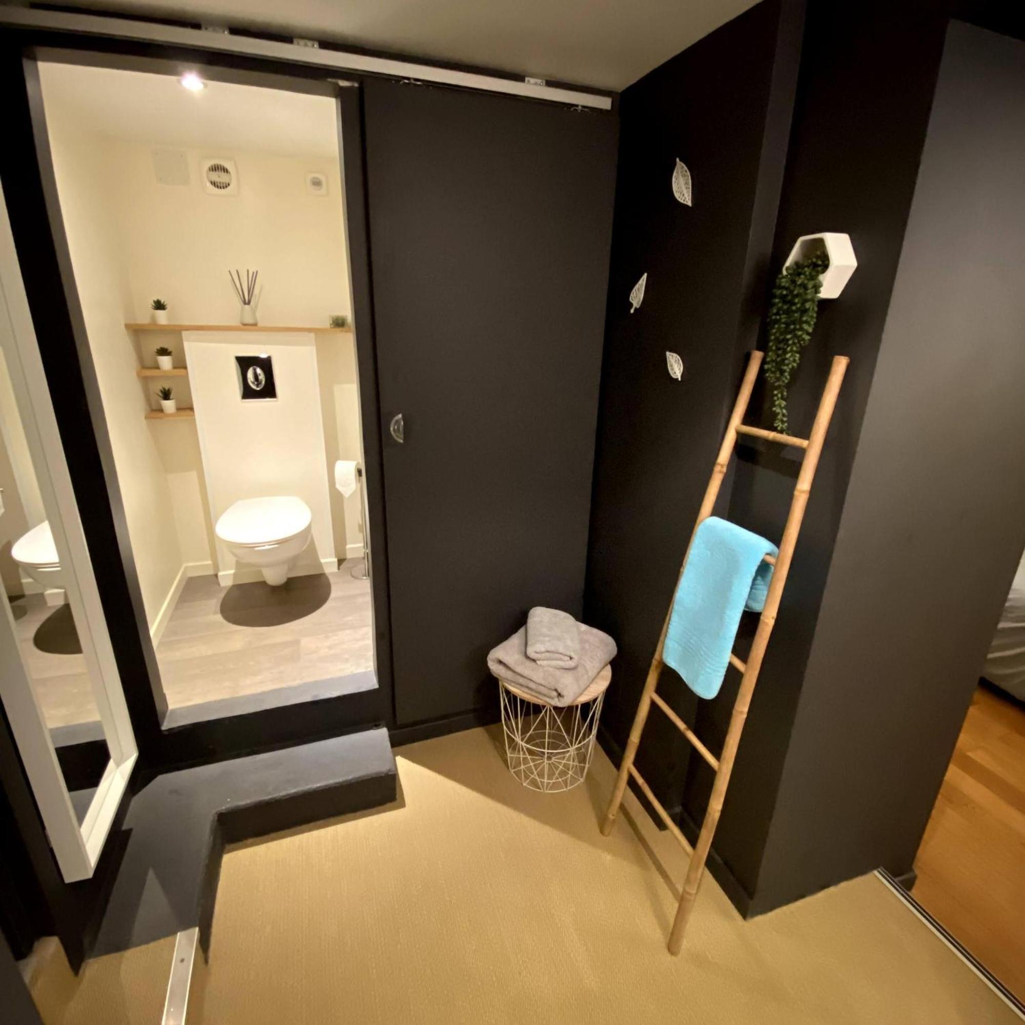 Au 10 Bed & Breakfast Luisant Номер фото