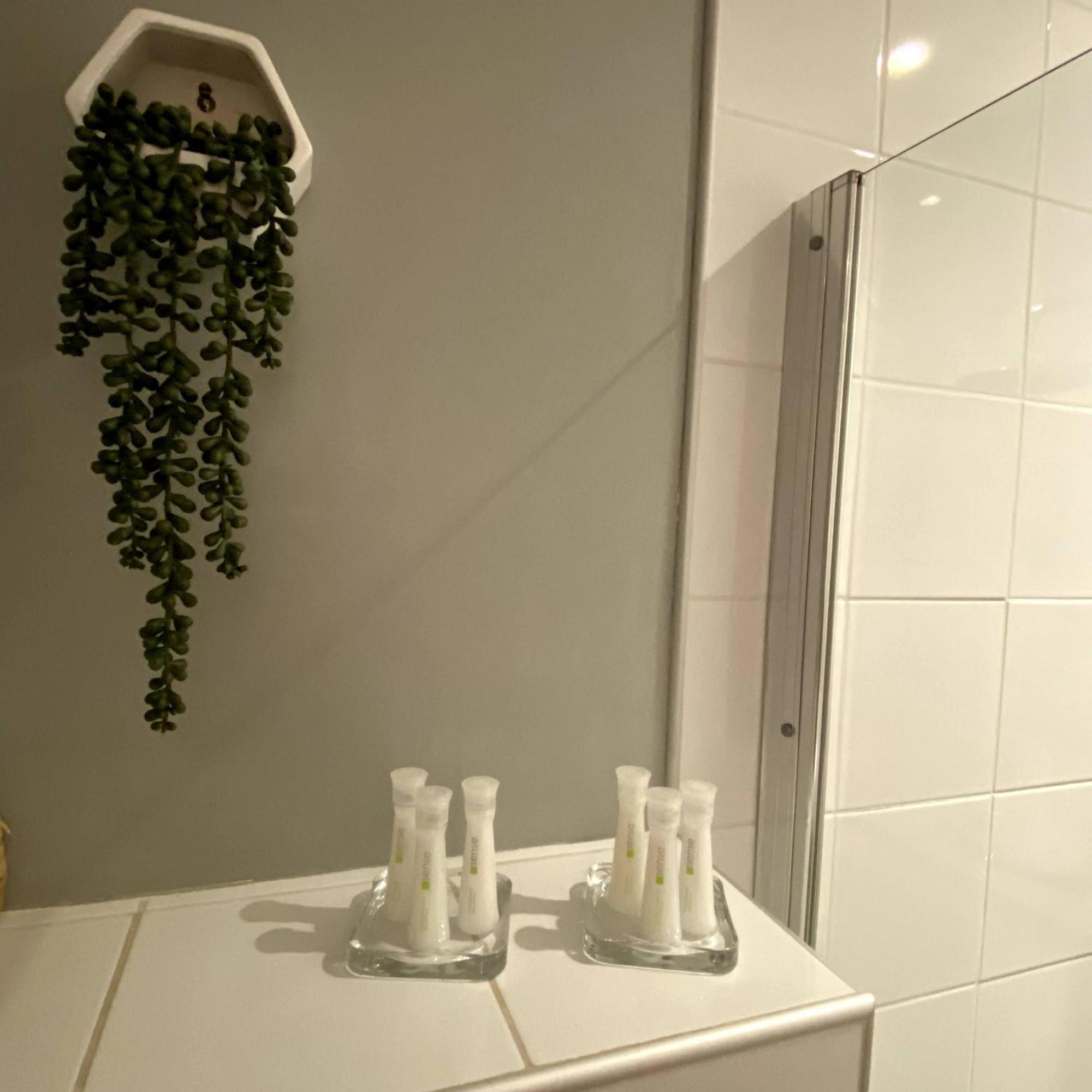Au 10 Bed & Breakfast Luisant Номер фото